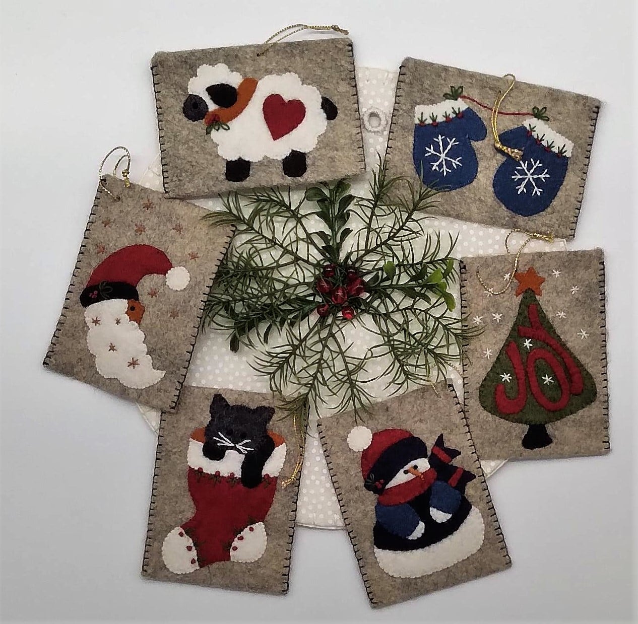 Gift Bag Ornaments Kit - Rachel\'s of Greenfield